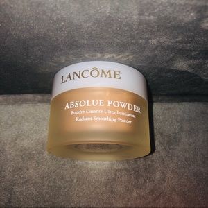 LIGHTLY USED ABSOLUE POWDER
RADIANT POWDER